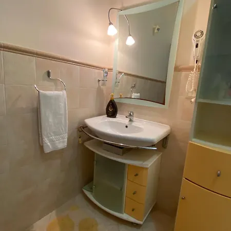 Villa Le Di Palma - Maria *