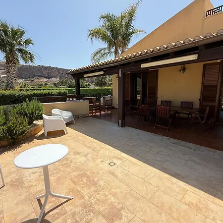 Villa Le Di Palma - Maria